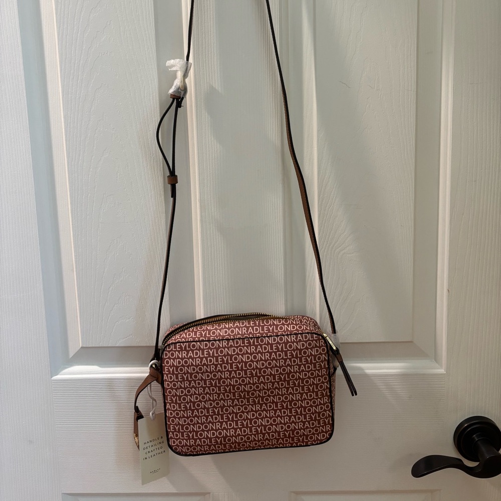 RADLEY LONDON Brown Crossbody Bag with Elegant Design